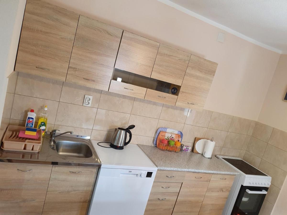 Apartment Marta Котор Екстер'єр фото